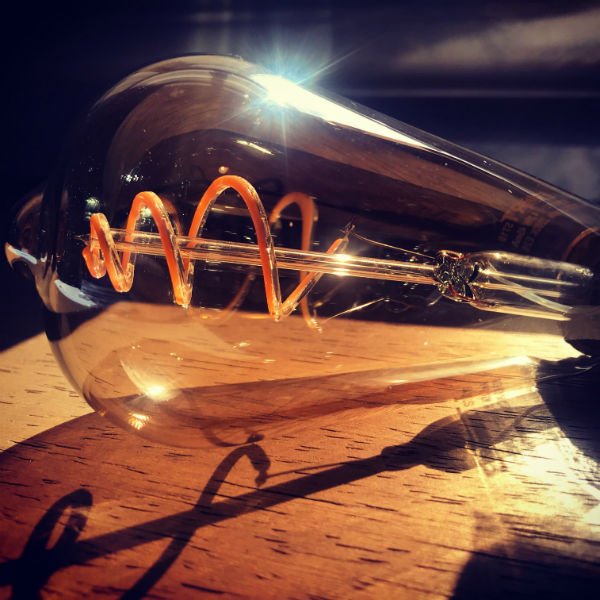 Curved LED Filament Edison ST19 Bulb - 4.5 Watt - 2200K - Nostalgicbulbs.com