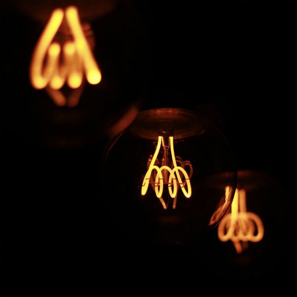 Curved LED Filament Vintage Bulb - 4 Watt - Edison Style 2200K - Nostalgicbulbs.com