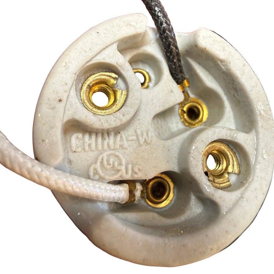 Medium Base HID Porcelain Socket 4KV Pulse Rated - 9" Leads - Nostalgicbulbs.com