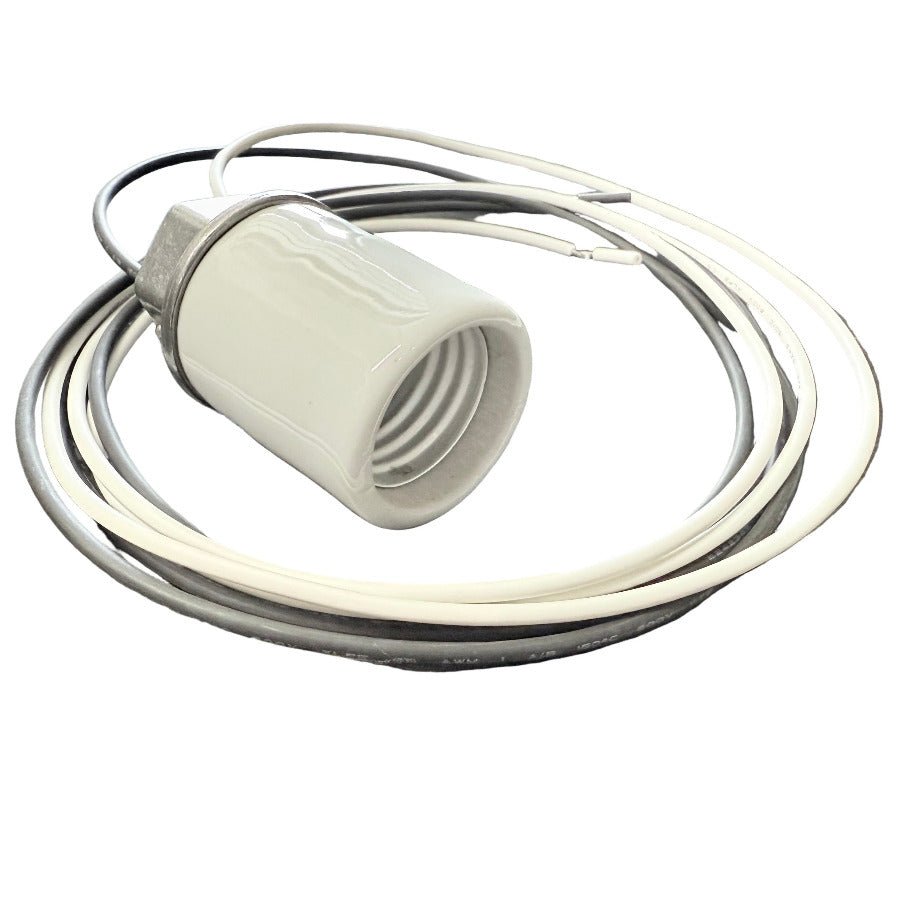 Medium Base Porcelain Socket with 1/2 IPS Cap and 48" Leads - Nostalgicbulbs.com