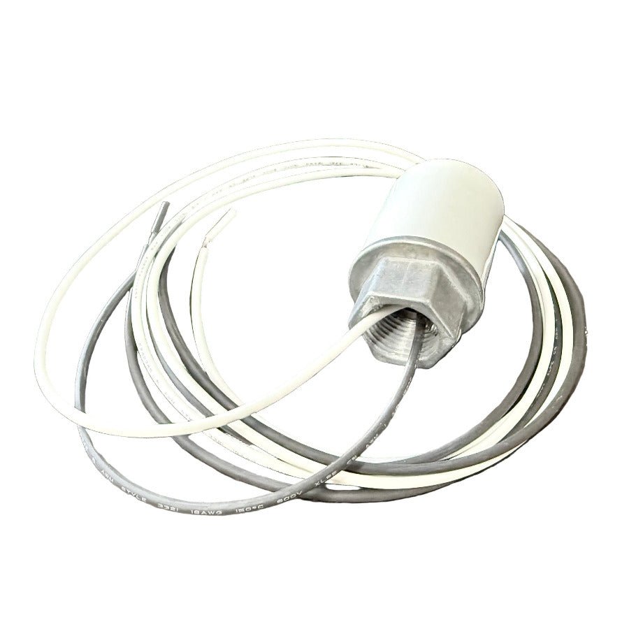 Medium Base Porcelain Socket with 1/2 IPS Cap and 48" Leads - Nostalgicbulbs.com