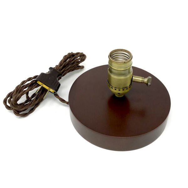 Vintage Nostalgic Wooden Base Table Lamp - Nostalgicbulbs.com
