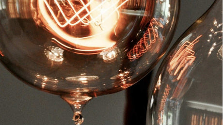 Setting the mood with Vintage Bulbs - Nostalgicbulbs.com