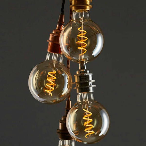Curved LED Spiral Filament Edison Glob Bulb - 4.5 Watt - 2200K - Nostalgicbulbs.com